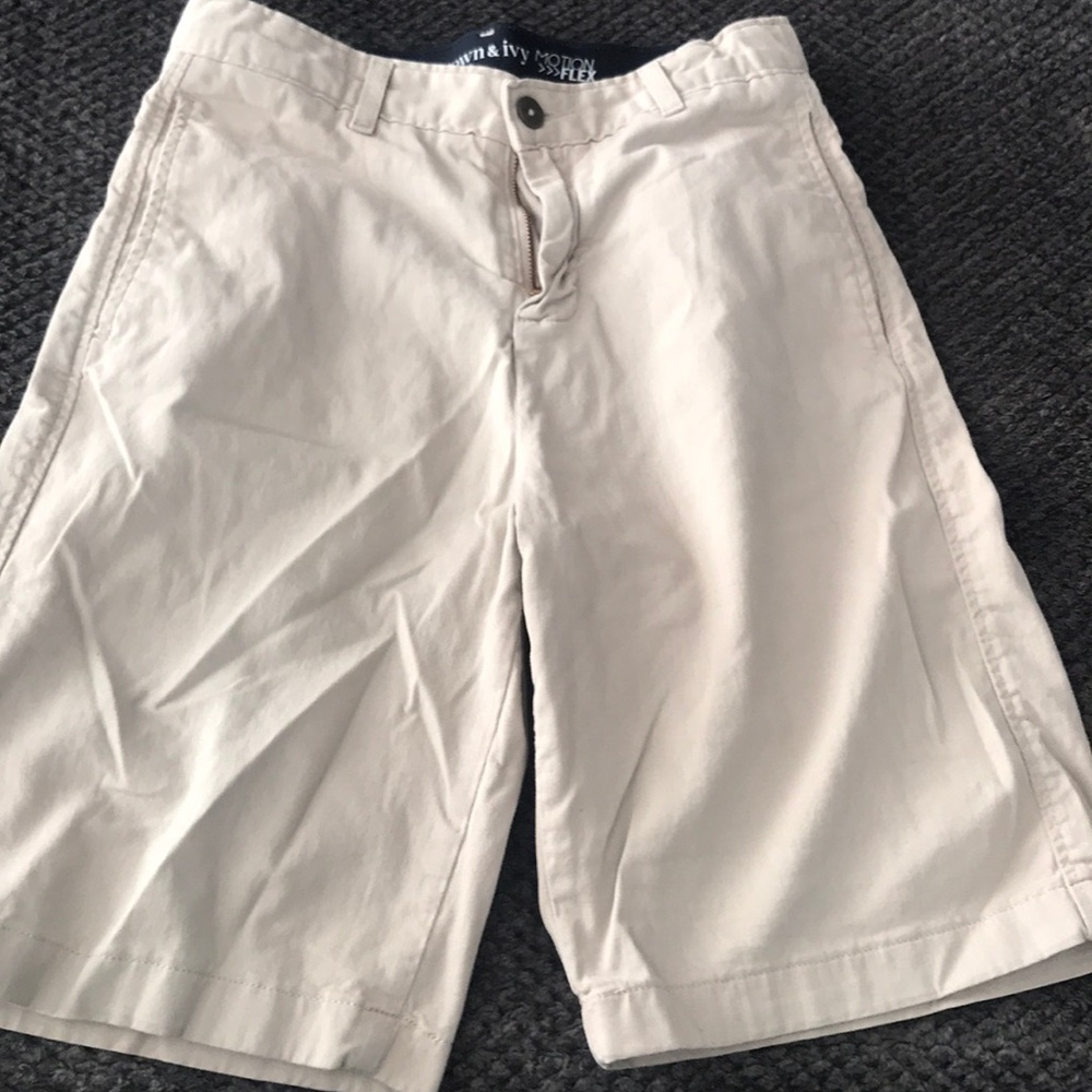 Crown & Ivy shorts